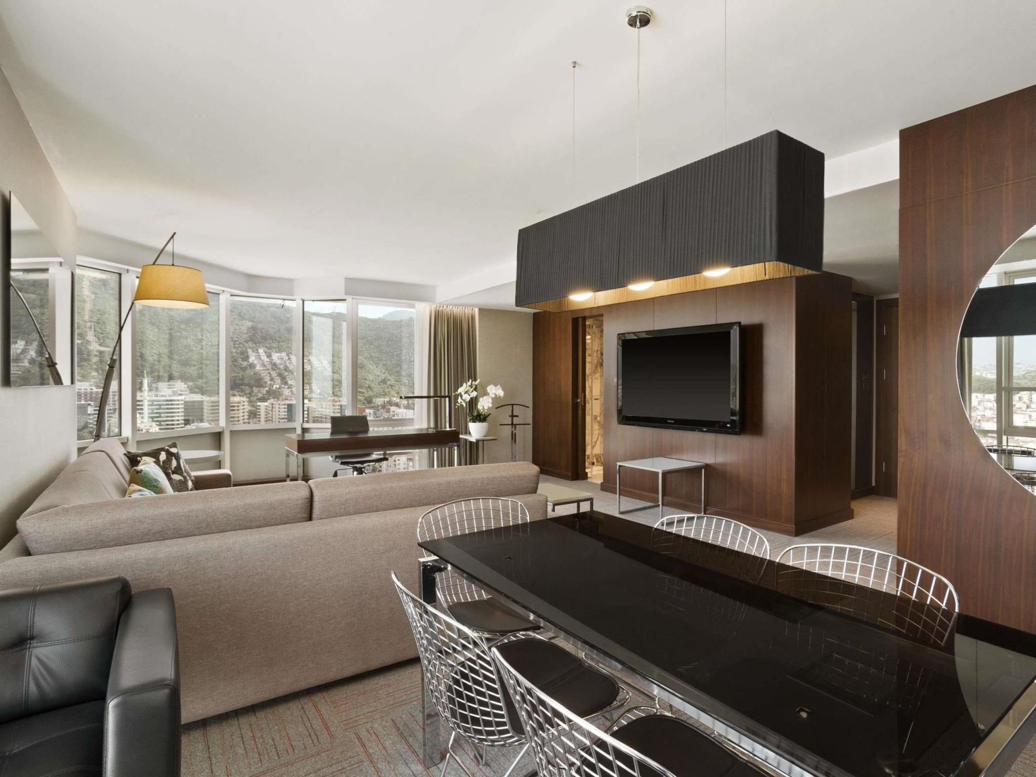 Ramada Encore By Wyndham איזמיר מראה חיצוני תמונה