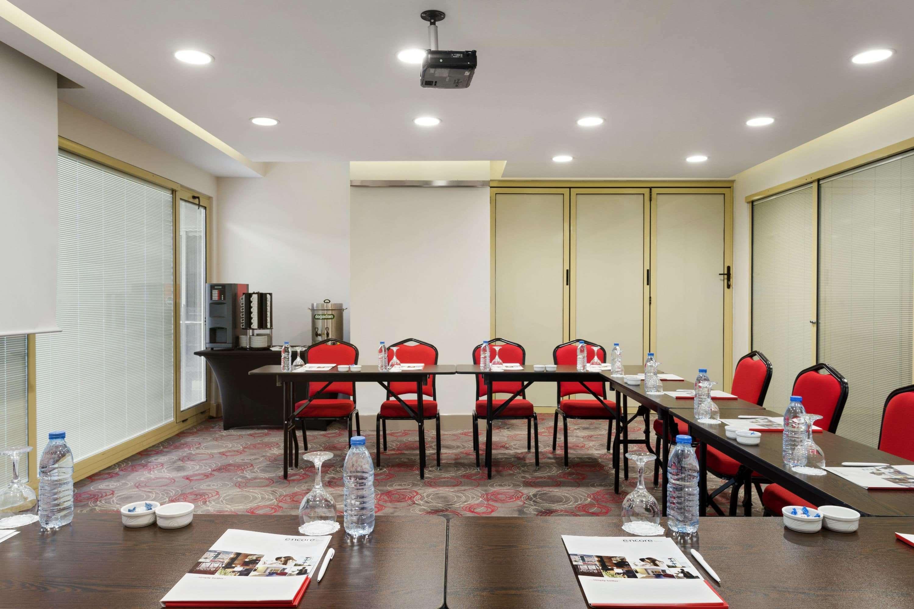 Ramada Encore By Wyndham איזמיר מראה חיצוני תמונה
