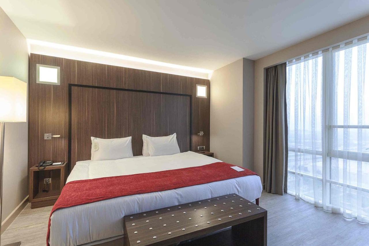 Ramada Encore By Wyndham איזמיר מראה חיצוני תמונה